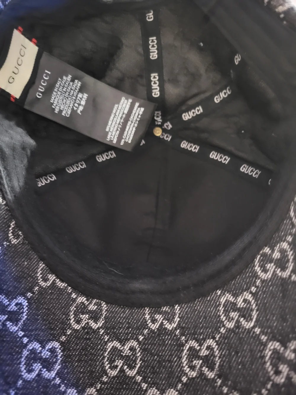 Gucci Black GG Jacquard Cap with Leather Gold Logo Detailing